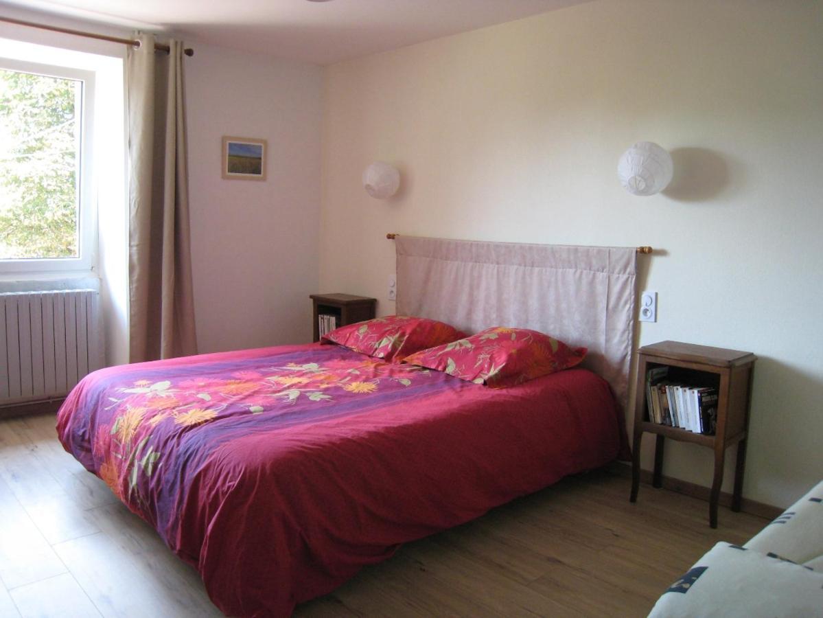 O Pres D'Ici Chambres D'Hotes Lievans Kültér fotó