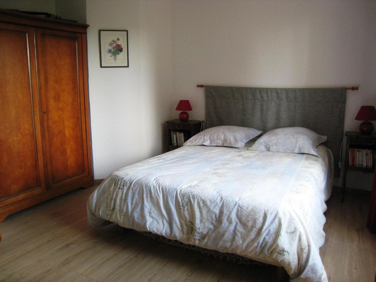 O Pres D'Ici Chambres D'Hotes Lievans Kültér fotó